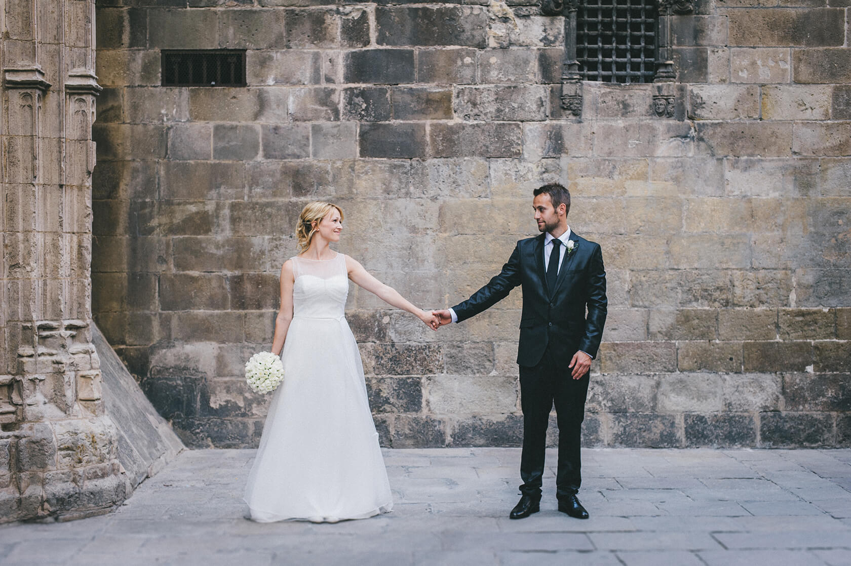 wedding photo session in Barcelona